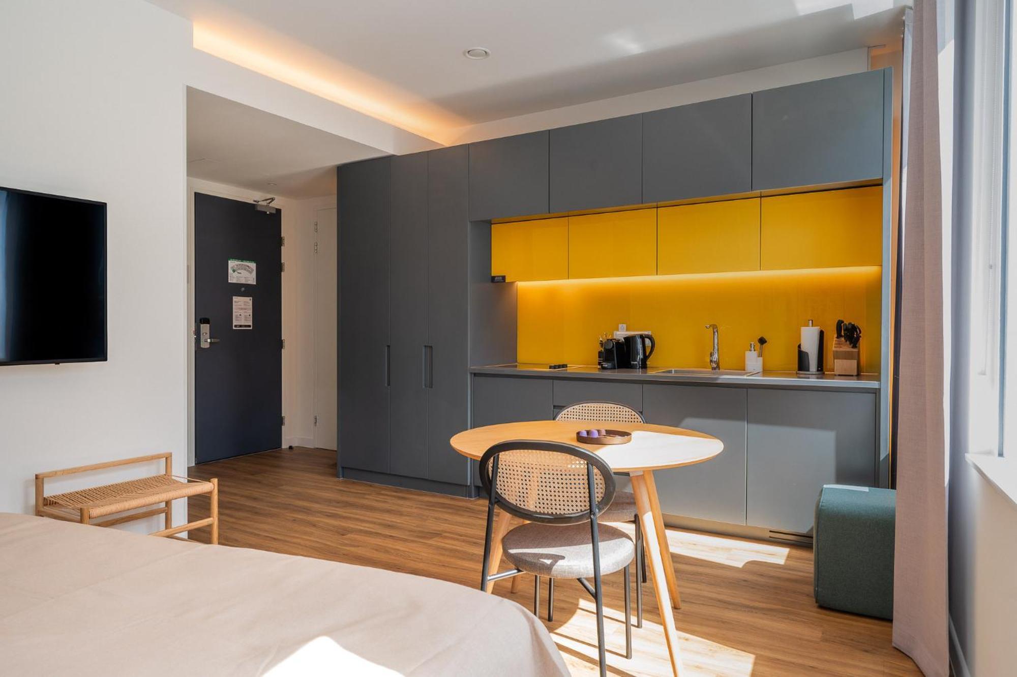 Limehome Amsterdam Gatwickstraat Екстериор снимка