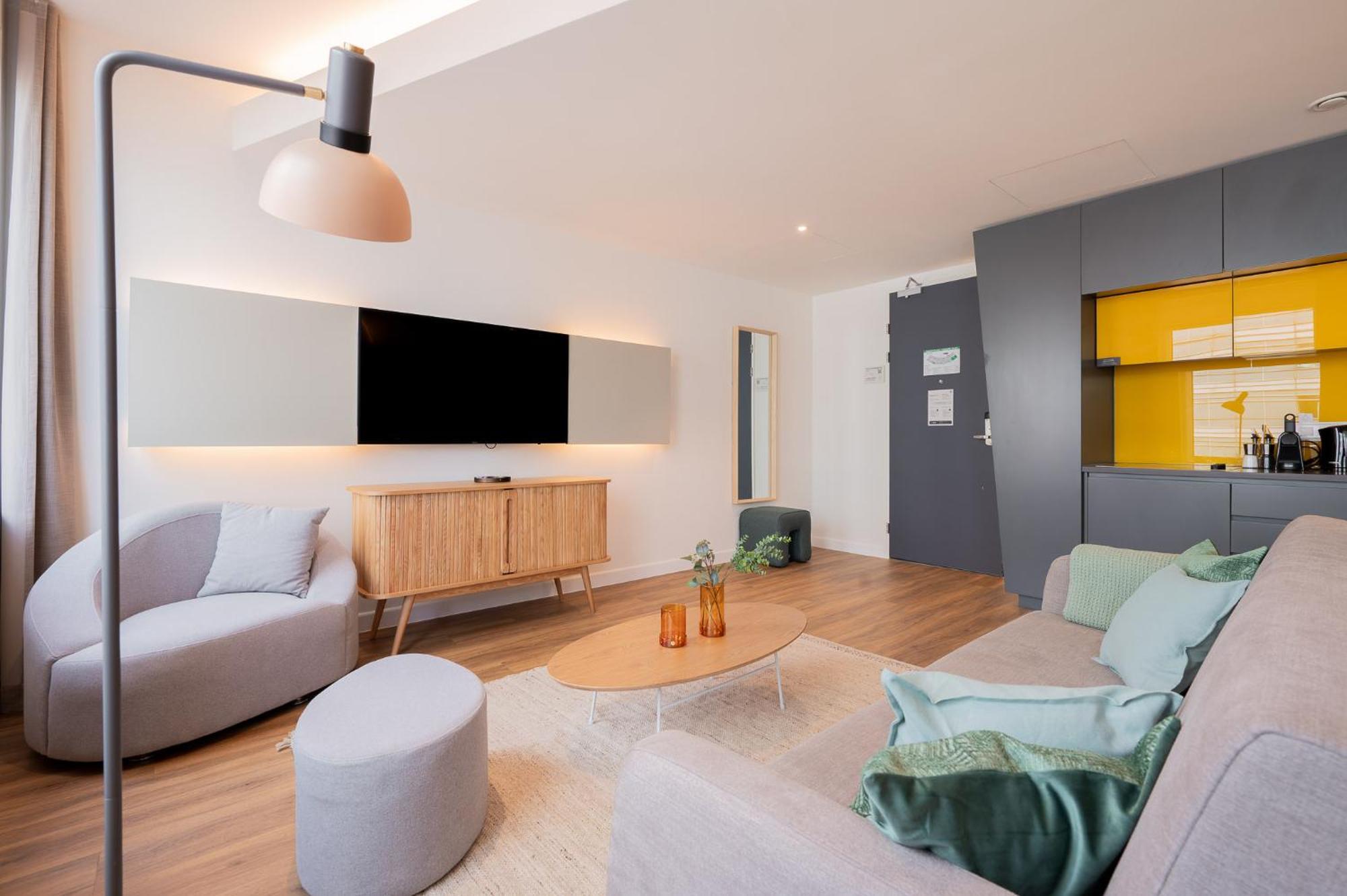 Limehome Amsterdam Gatwickstraat Екстериор снимка